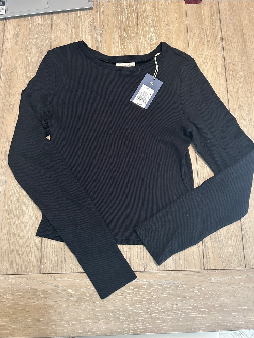NWT Universal Thread Black Ribbed Long-Sleeve Crewneck Top Medium